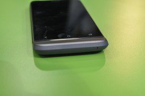 HTC One V